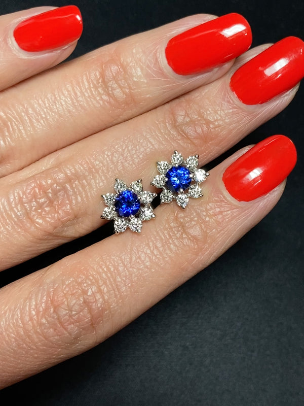 https://cdn.shopify.com/s/files/1/0154/2755/files/marei-sapphire-diamond-star-halo-studs-14k-white-gold-sku-0291-video.mp4?v=1638648394